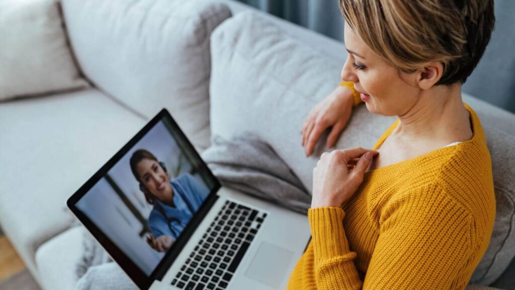 Online psychiatry session for remote mental health care in California