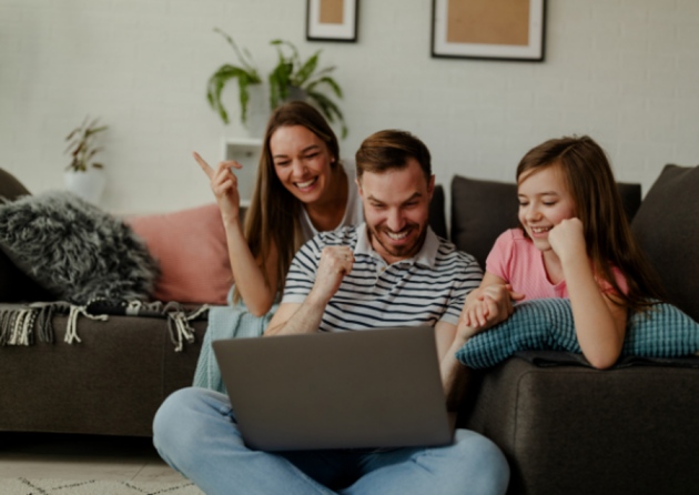 California family receiving virtual autism therapy from a licensed provider on a tablet